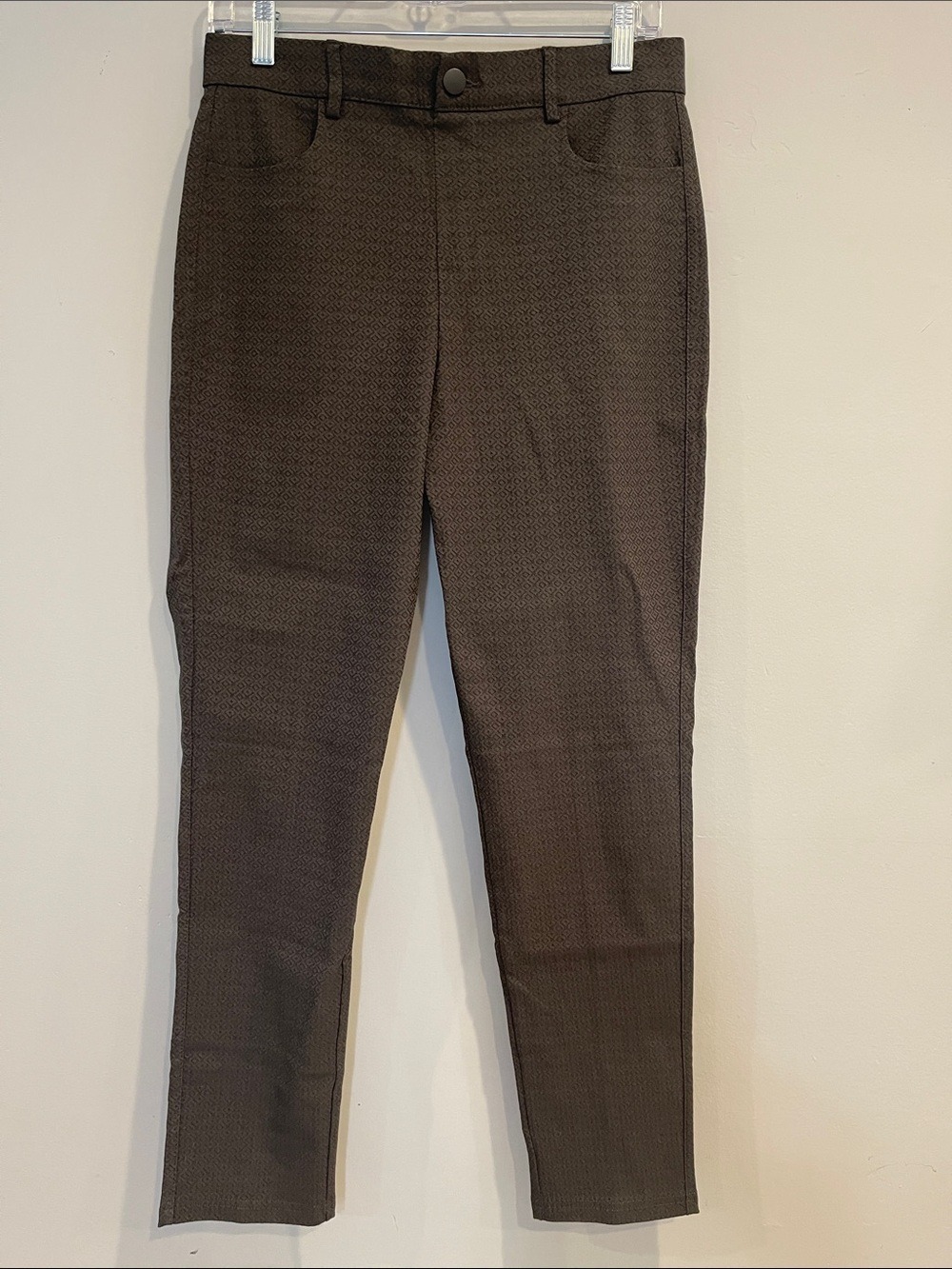 NWT Mario Serrani Green Textured Pull-On Pants Size M (waist 30”)